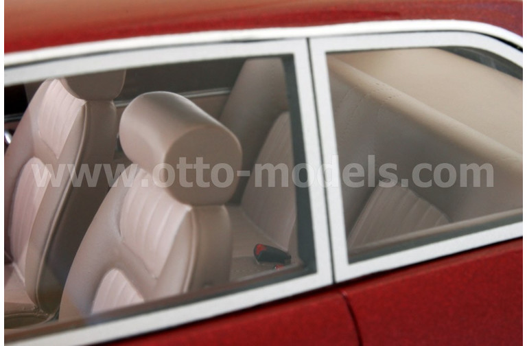 Peugeot 504 Ph.3 V6 Coupe Rouge Amarillys 1981