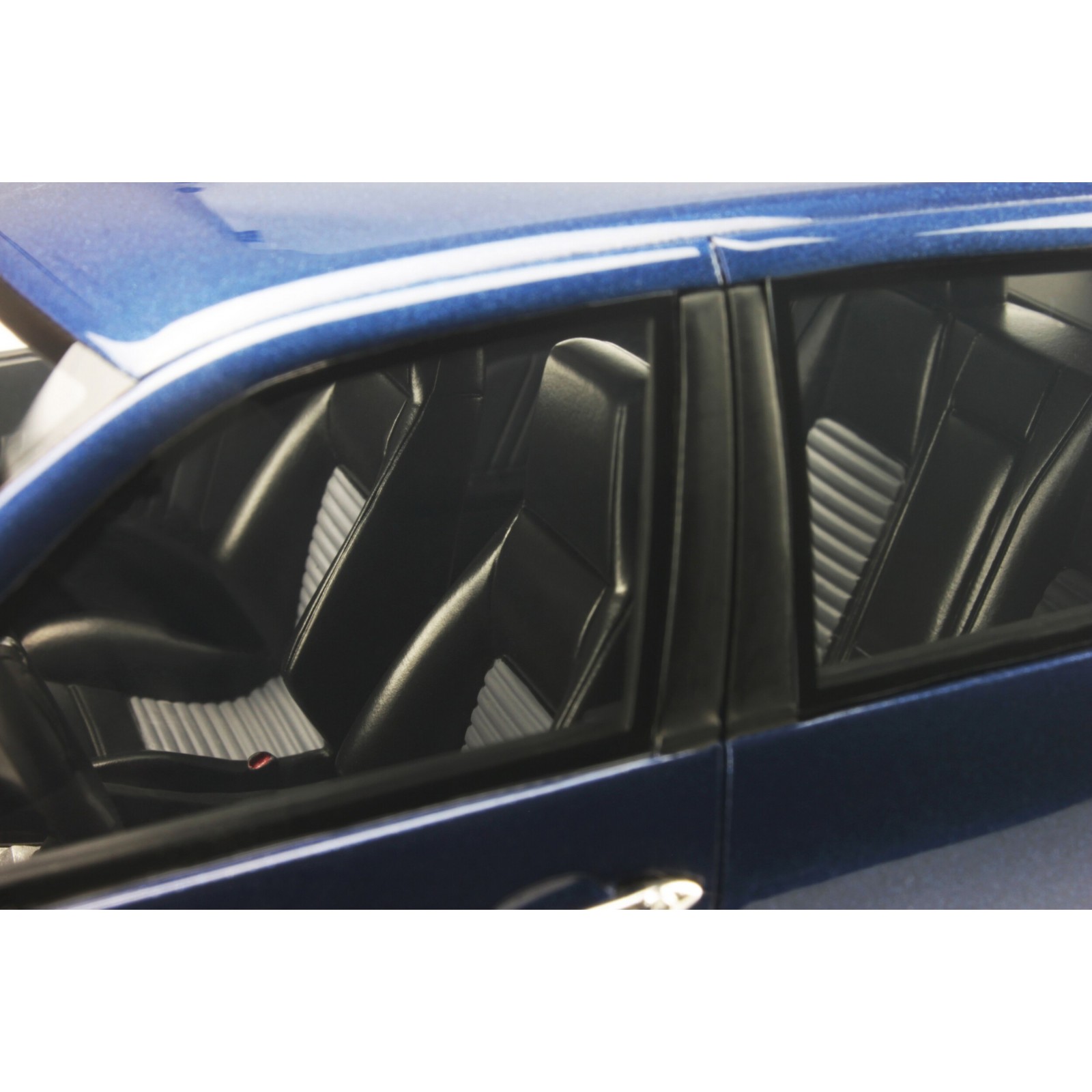 Alfa Romeo 156 GTA Sportwagon 442 Blu Metallico 2002