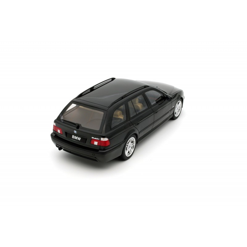BMW E39 540 Touring M-Pack Black Saphire Metallic 475 2001
