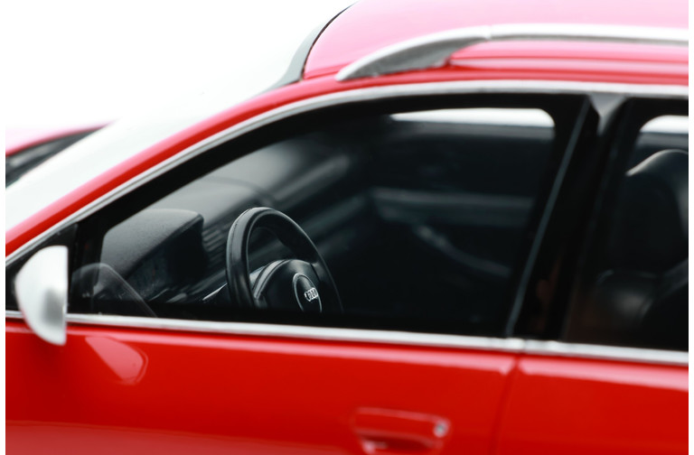 Audi RS 4 B5 Misano Red 2000