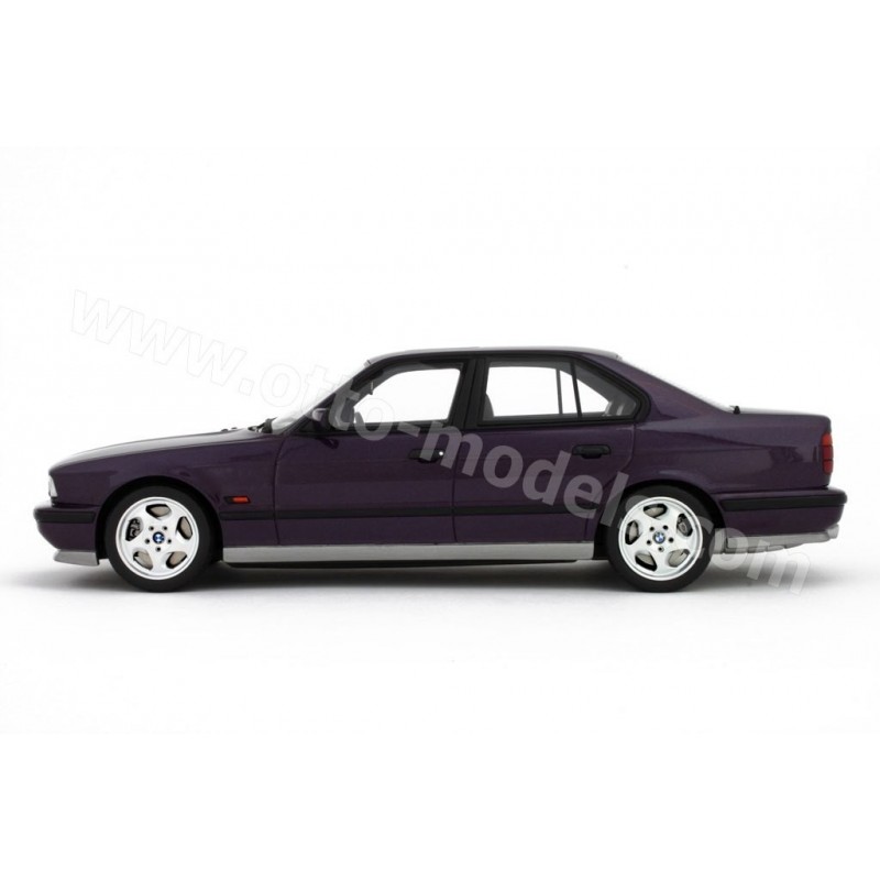 BMW E34 M5 Daytona Violet 1992