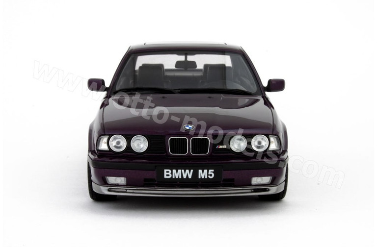BMW E34 M5 Daytona Violet 1992