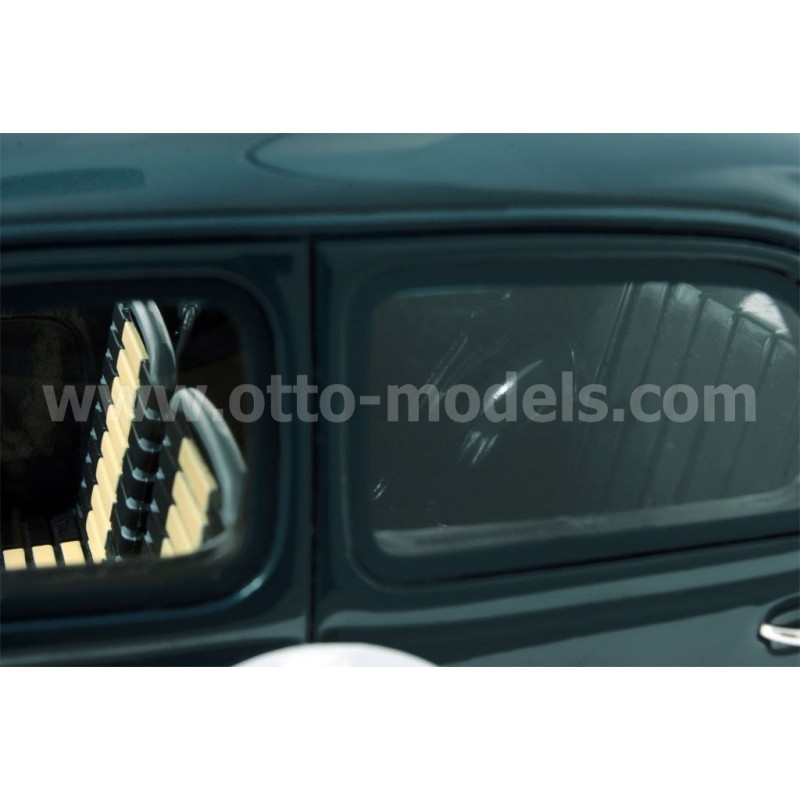 Renault 4CV 1063 Bleu Lazuli 1951