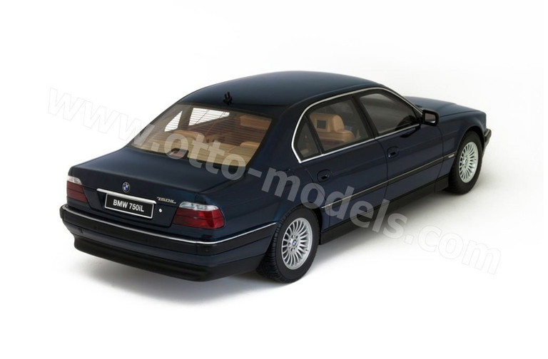 BMW E38 750 IL Biarritz Blau 1999