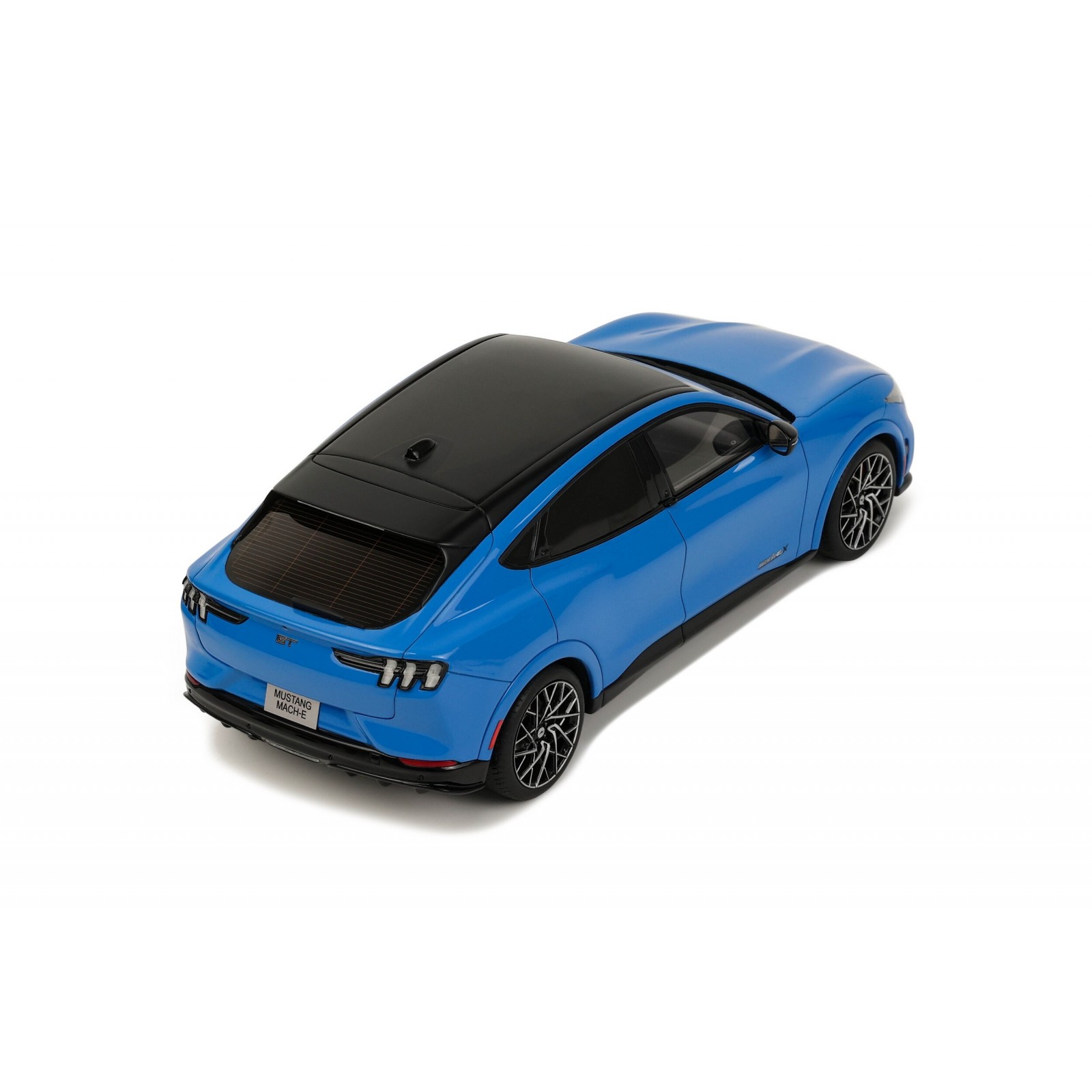 Ford Mustang Mach-E GT Performance Grabber Blue Metallic 2021
