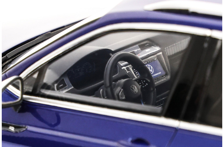 Volkswagen Tiguan R Lapiz Blue Metallic L9L9 2021