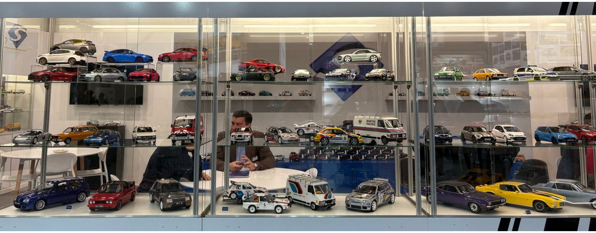 OttOmobile au Nüremberg Toy Fair 2025 : le 1/12e en super star !