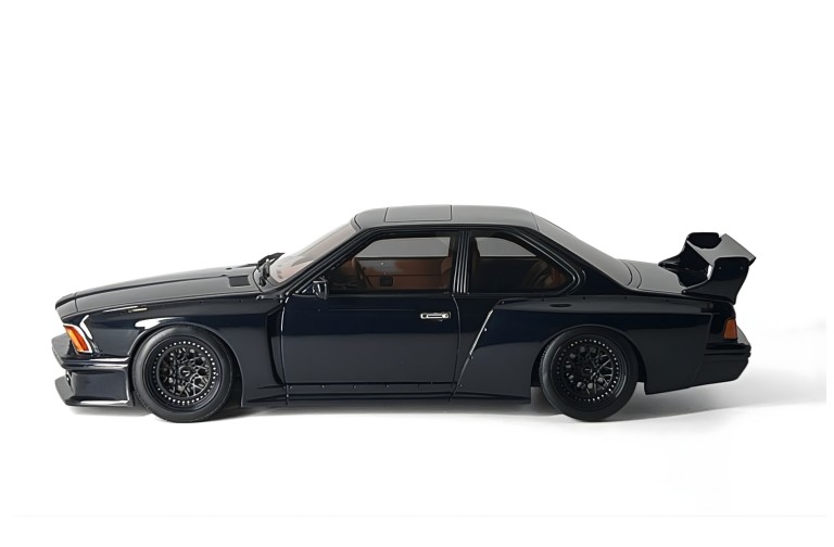 BMW 635 Csi (E24) Widebody by Coutner Deep Blue Metallic 2021