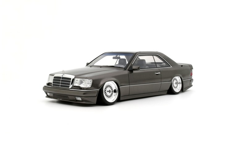 Mercedes-Benz C124 AMG "Stance" Anthracite Grey 2022