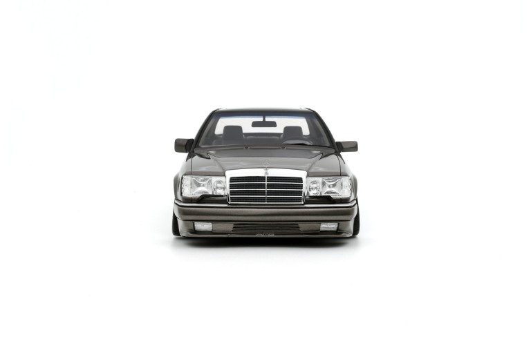 Mercedes-Benz C124 AMG "Stance" Anthracite Grey 2022