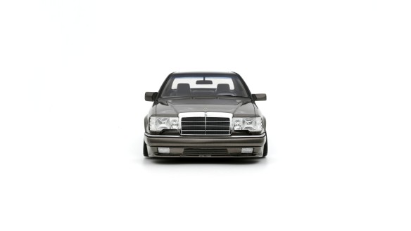 Mercedes-Benz C124 AMG "Stance" Anthracite Grey 2022