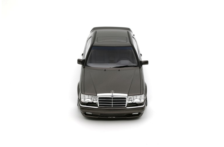 Mercedes-Benz C124 AMG "Stance" Anthracite Grey 2022