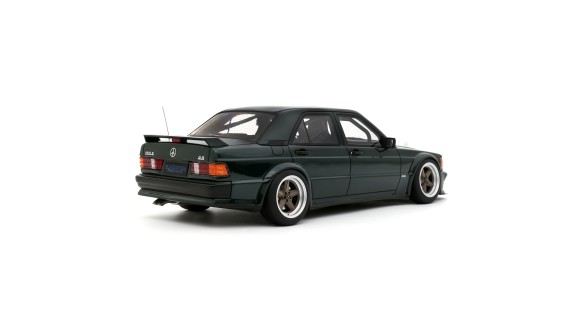 RAUH-Welt Republik RWR 190E 2.5-16 Porsche racing green Metallic 22G 2025