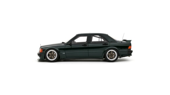 RAUH-Welt Republik RWR 190E 2.5-16 Porsche racing green Metallic 22G 2025