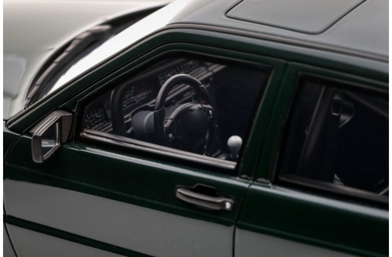 RAUH-Welt Republik RWR 190E 2.5-16 Porsche racing green Metallic 22G 2025
