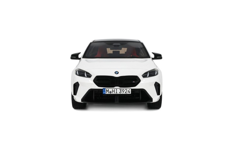 BMW M135 xDrive Alpine White solid 2024