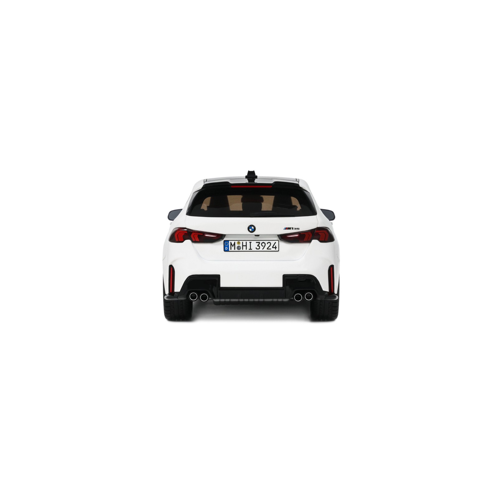 BMW M135 xDrive Alpine White solid 2024