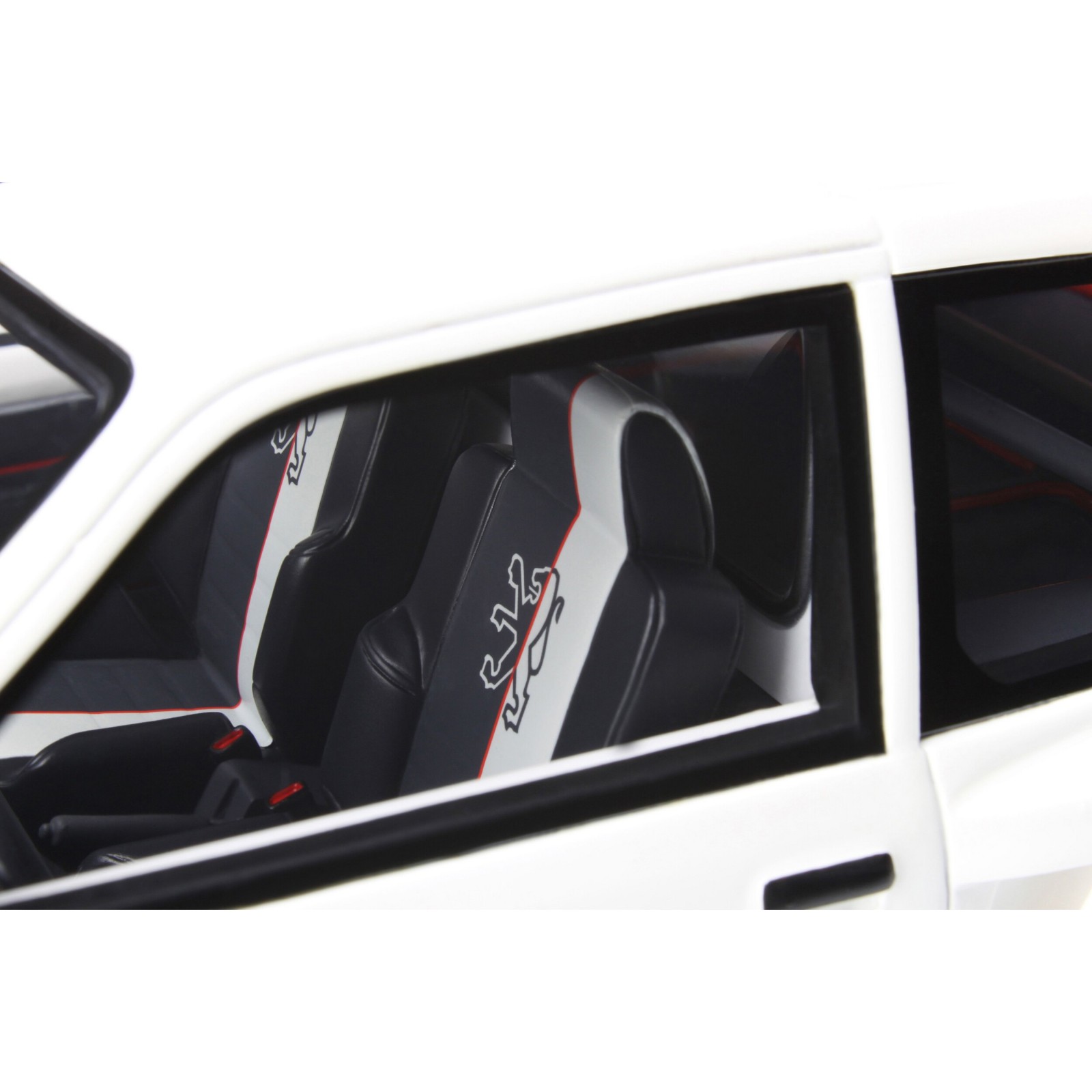 Peugeot 205 T16 (série 200) Blanc Nacré 1984