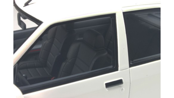 Renault 19 16S Blanc Glacier 1988