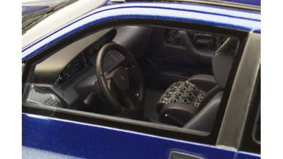 Renault Clio 1 Ph.2 16V Monaco Blue 1995