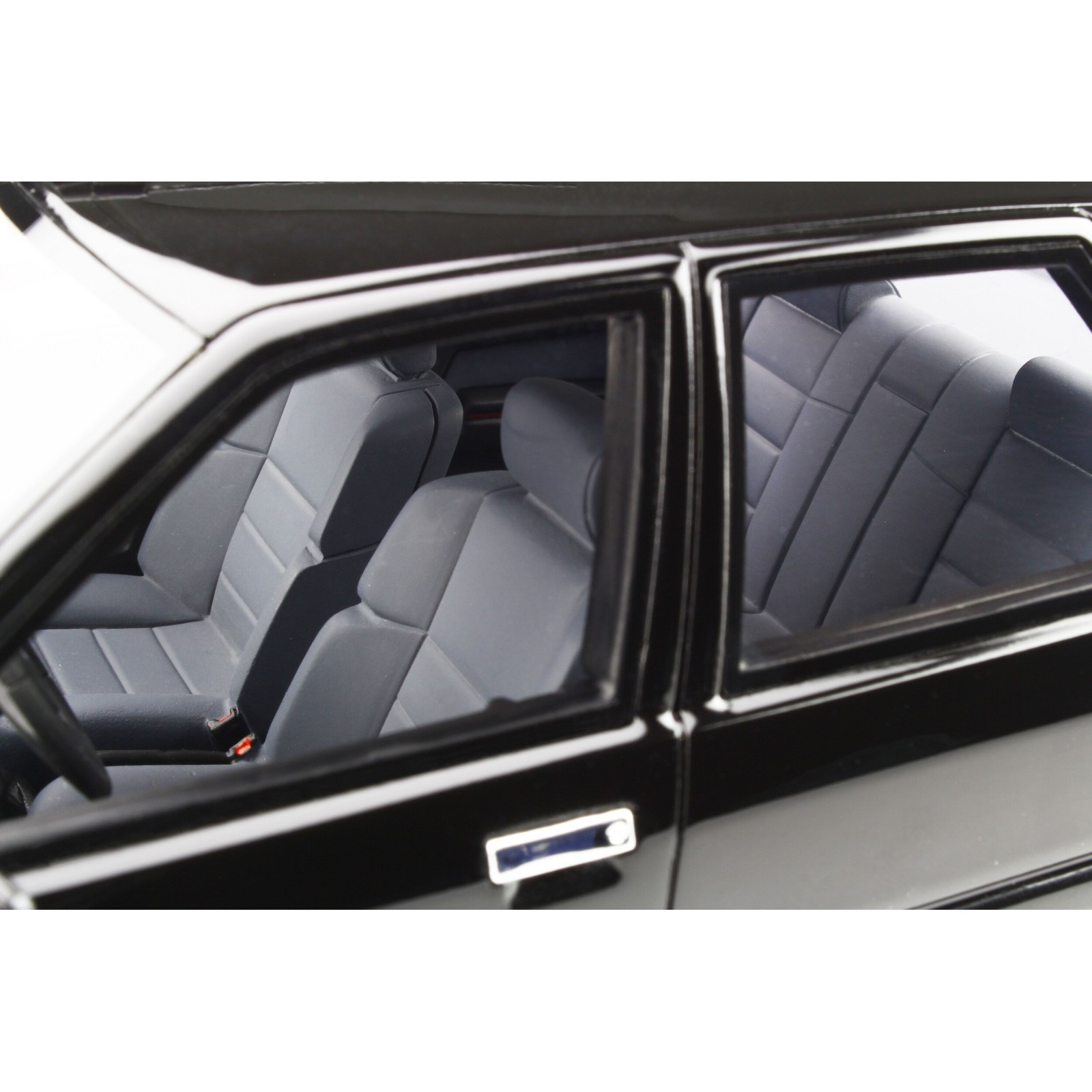 Renault 21 Ph.1 Turbo Noir 1986