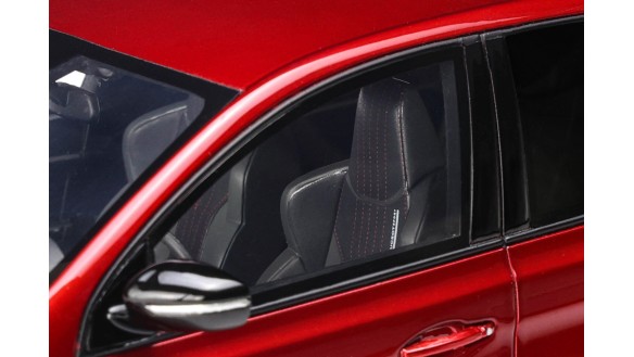 Peugeot 308 GTI Rouge Ultimate / Noir Perla 2018